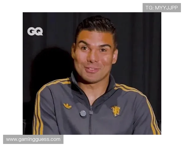 曼联中场卡塞米罗重获新生，34岁老将成更衣室关键力量